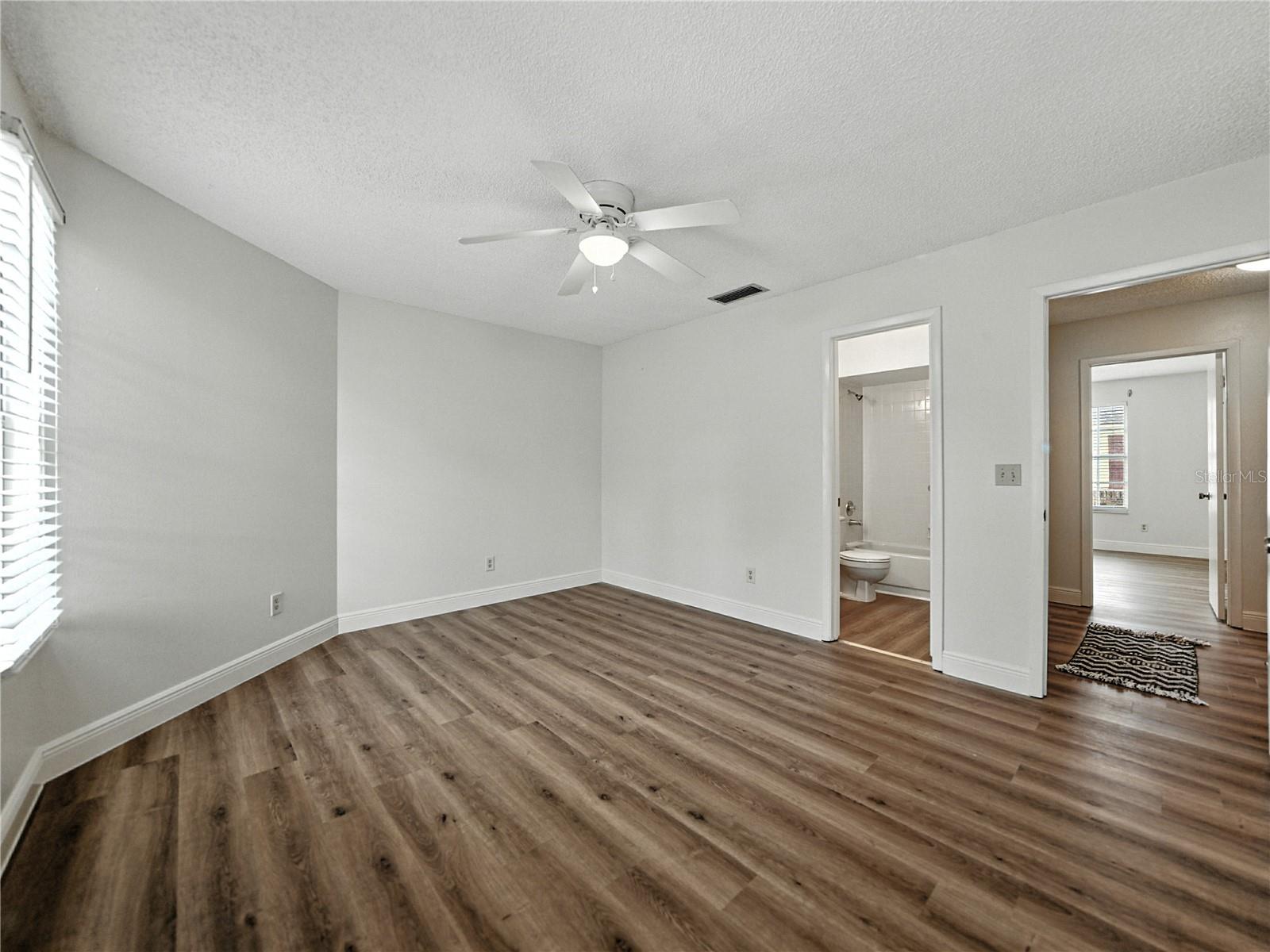 Image 26 of 55 For 1816 Mill Run Circle