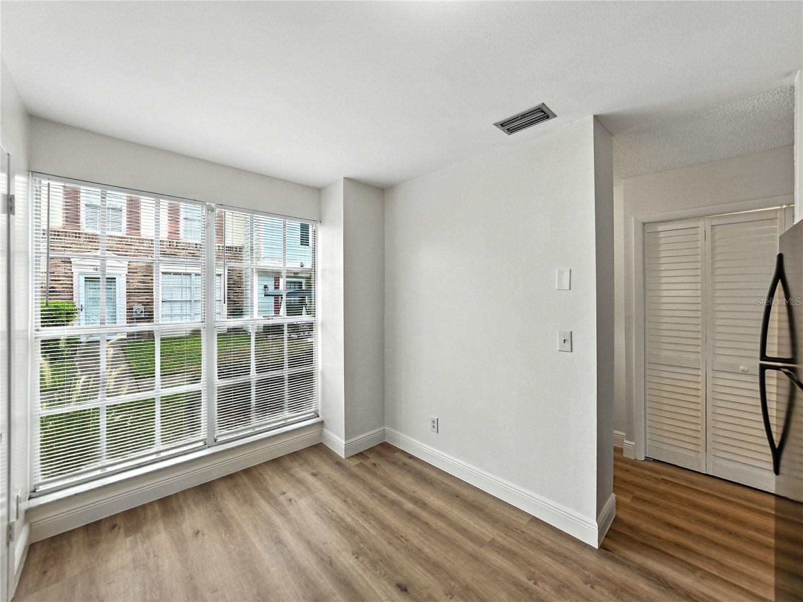 Image 6 of 55 For 1816 Mill Run Circle