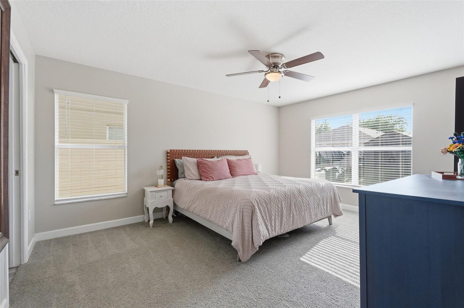 Image 15 of 44 For 7323 Lumber Port Drive