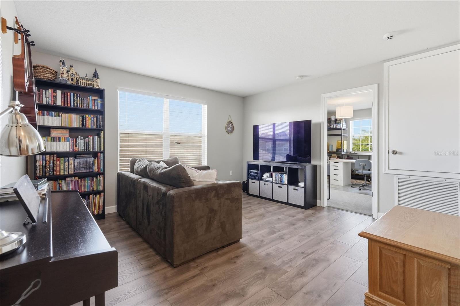 Image 20 of 44 For 7323 Lumber Port Drive