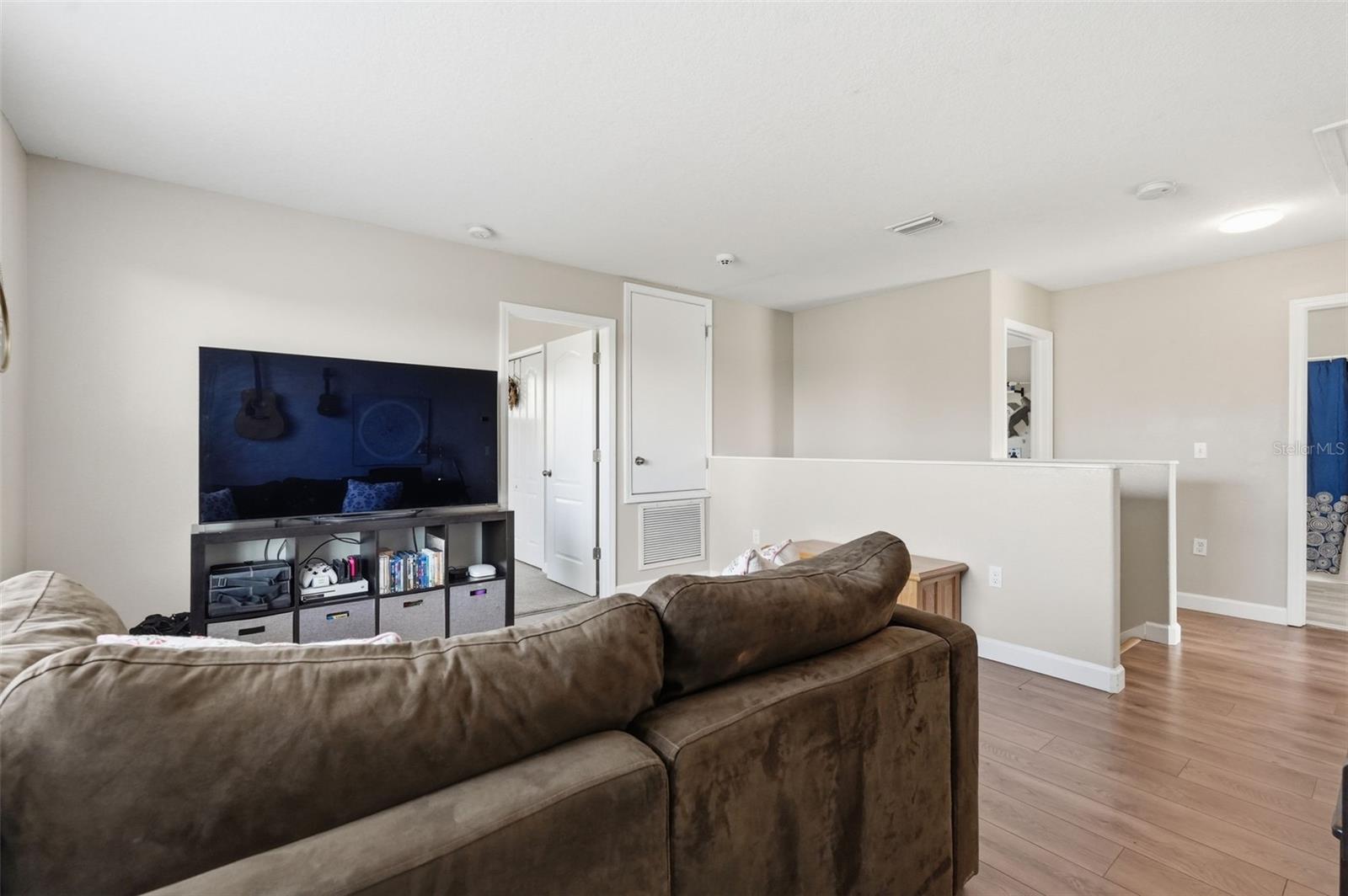 Image 21 of 44 For 7323 Lumber Port Drive