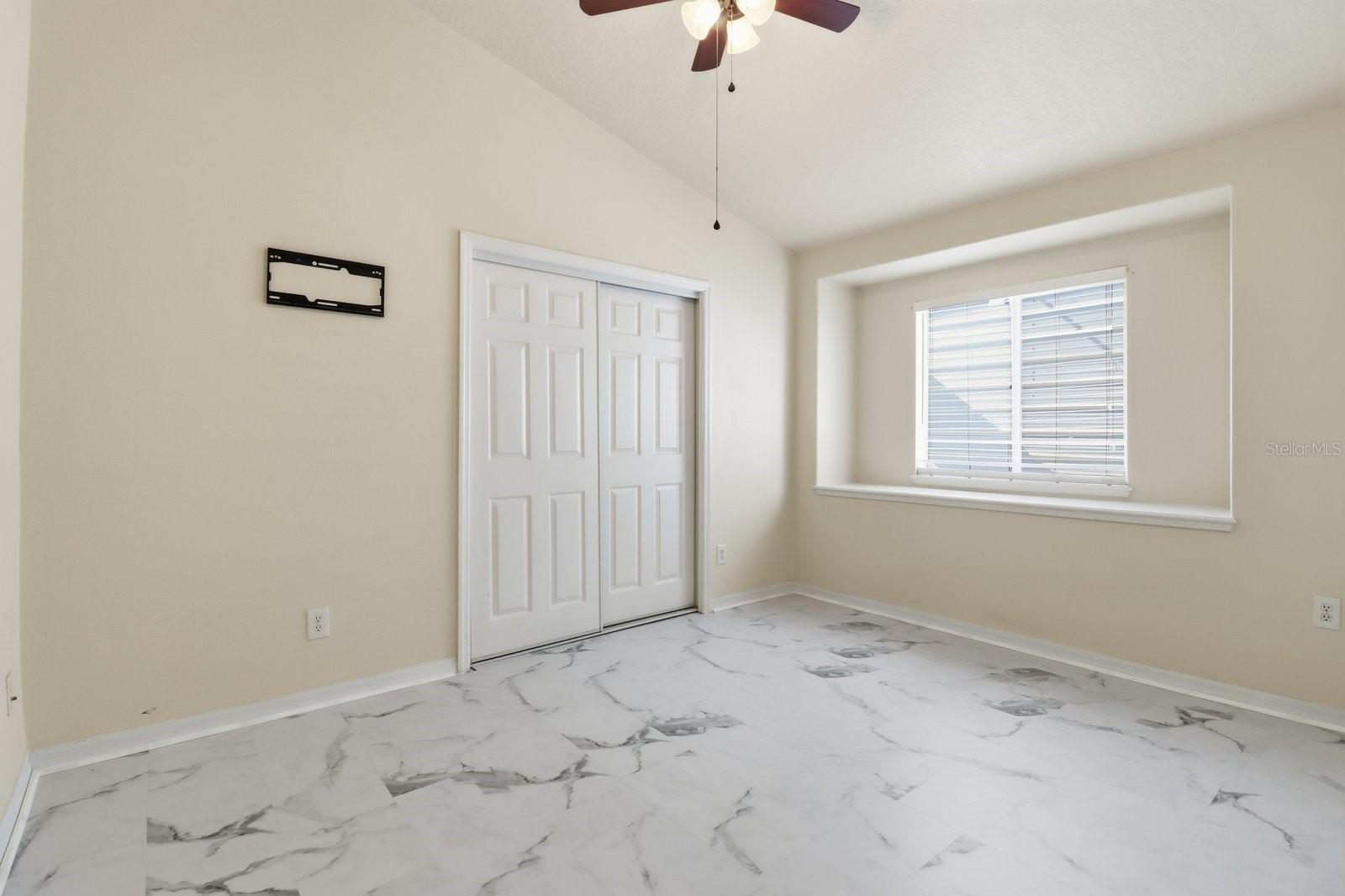 Listing photo id 31 for 11113 Flatwood Avenue