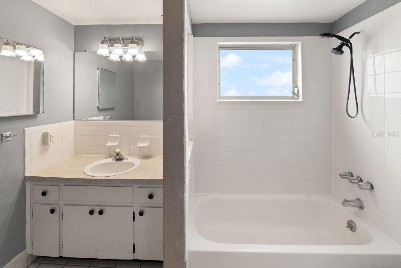 Image 8 of 18 For 5109 Tilson Drive