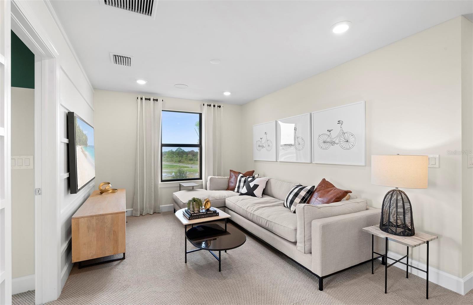 Image 16 of 28 For 6120 Wire Grass Court