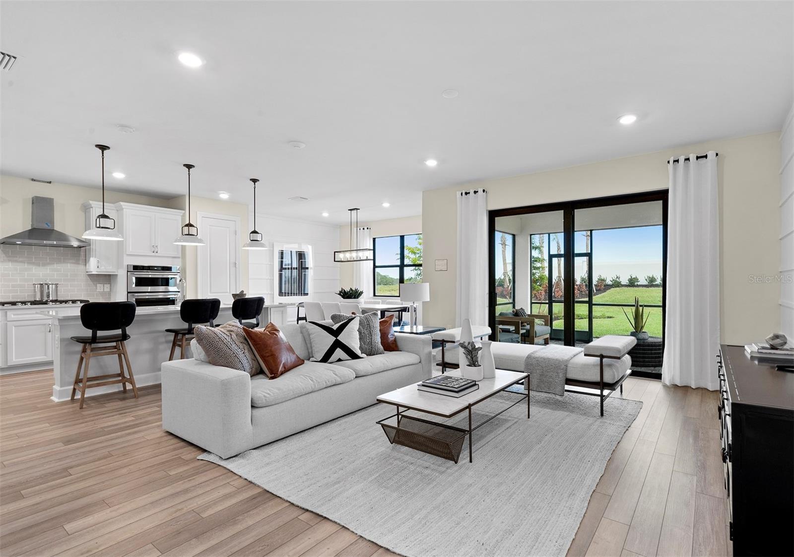 Image 9 of 28 For 6120 Wire Grass Court