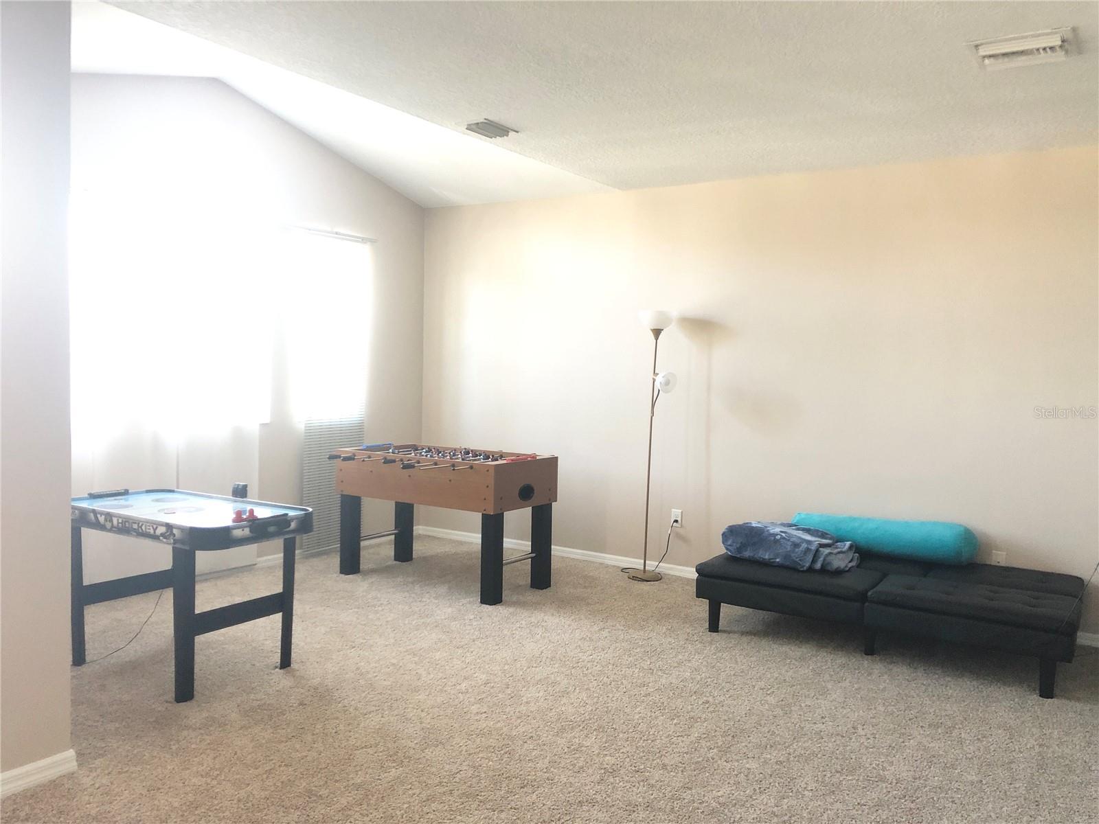 Image 19 of 24 For 19125 Sweet Clover Lane