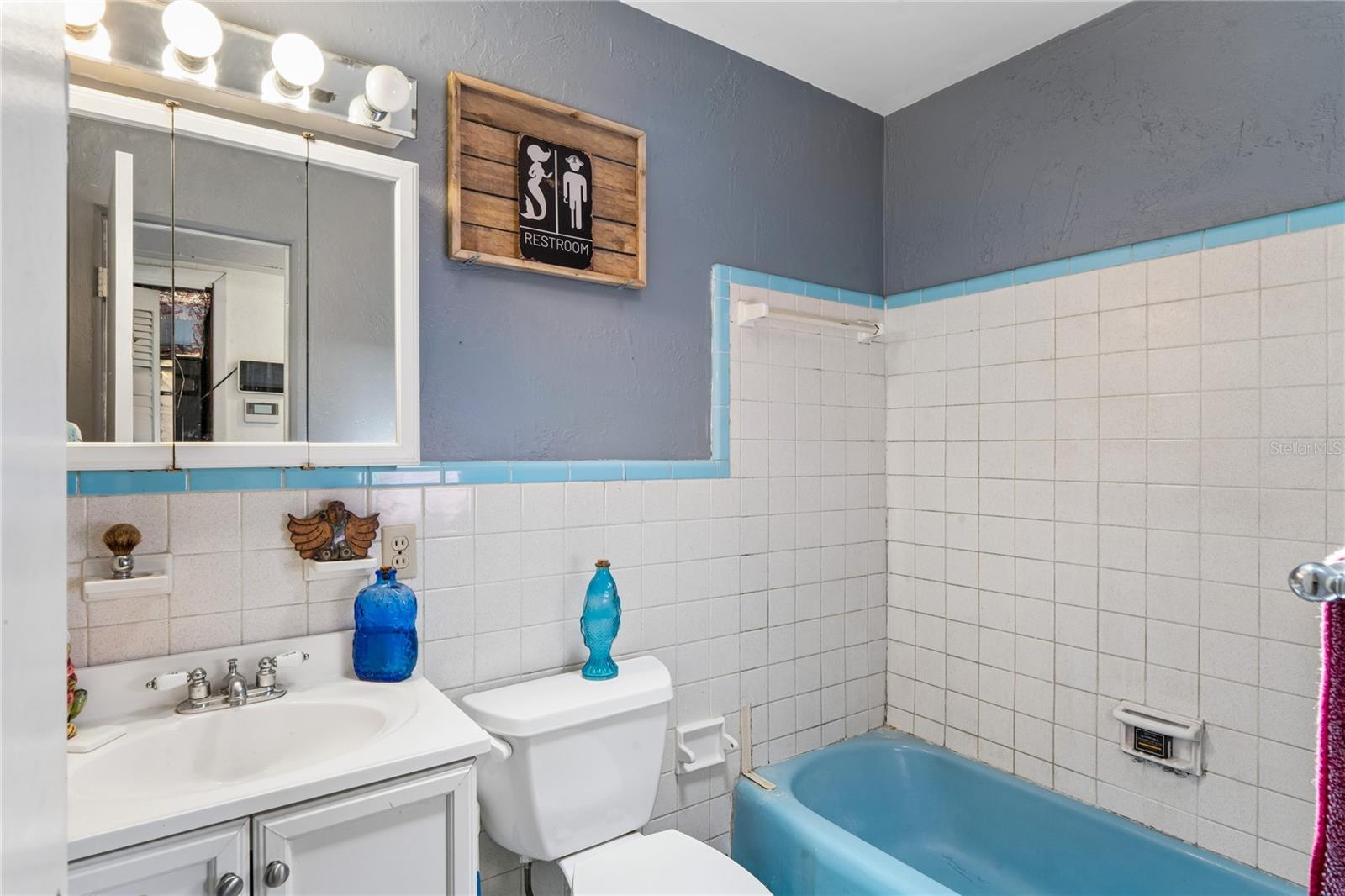 Image 21 of 39 For 348 Lewis Boulevard Se