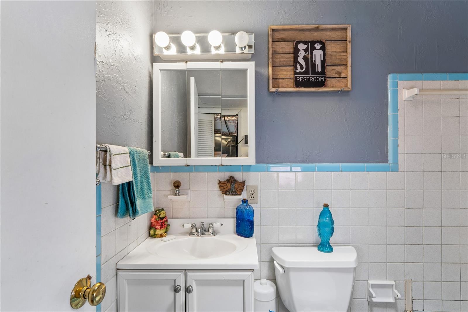 Image 22 of 39 For 348 Lewis Boulevard Se