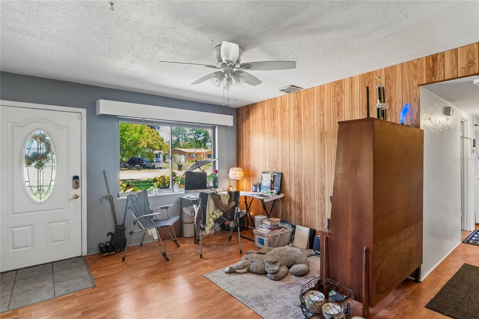 Image 6 of 39 For 348 Lewis Boulevard Se