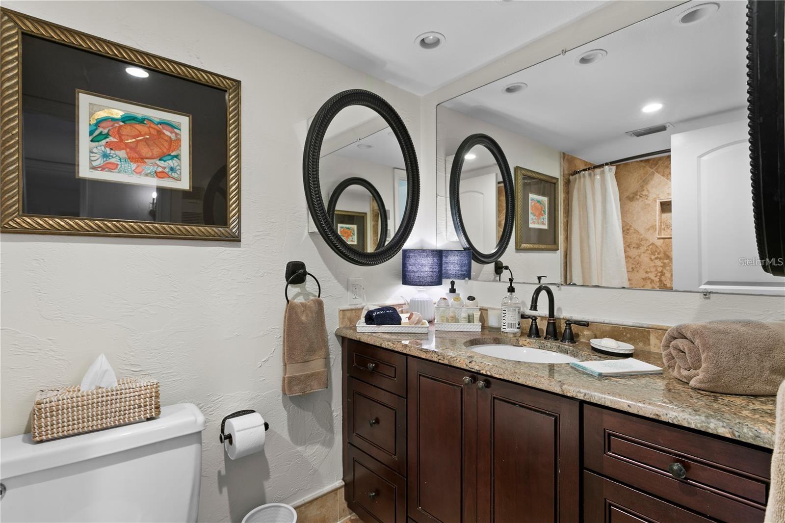 Image 16 of 33 For 20204 Gulf Boulevard 4