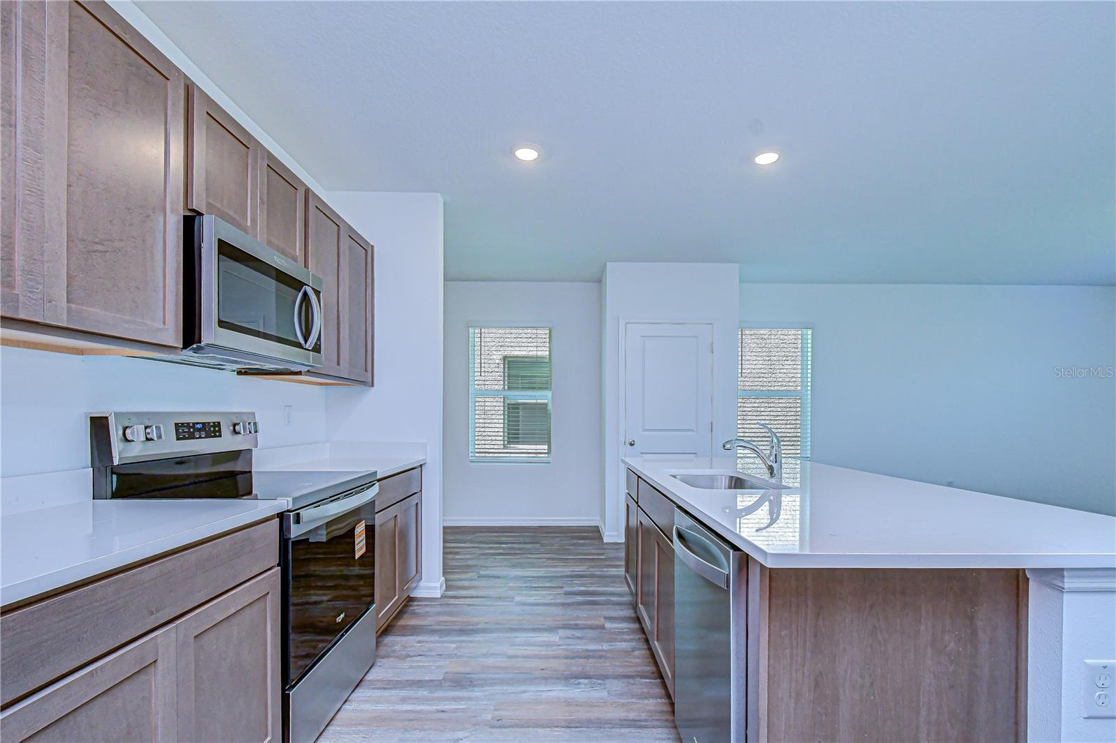 Image 12 of 62 For 32463 Weathered Oak Drive