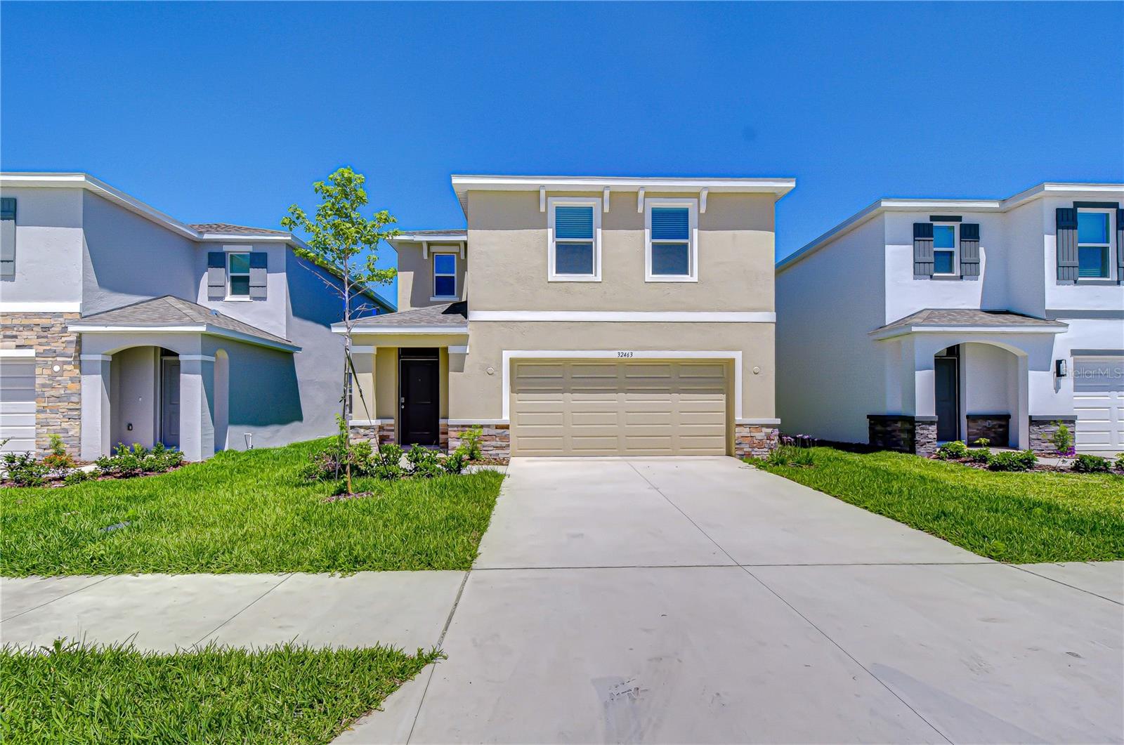 Image 2 of 62 For 32463 Weathered Oak Drive
