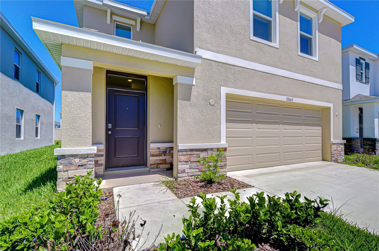 Image 3 of 62 For 32463 Weathered Oak Drive