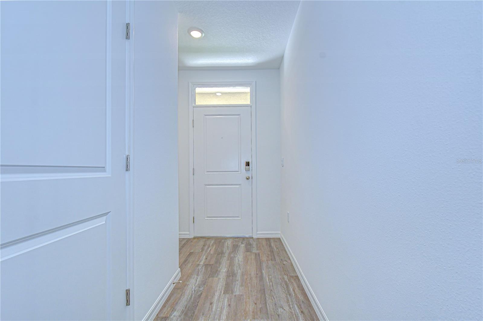 Image 4 of 62 For 32463 Weathered Oak Drive