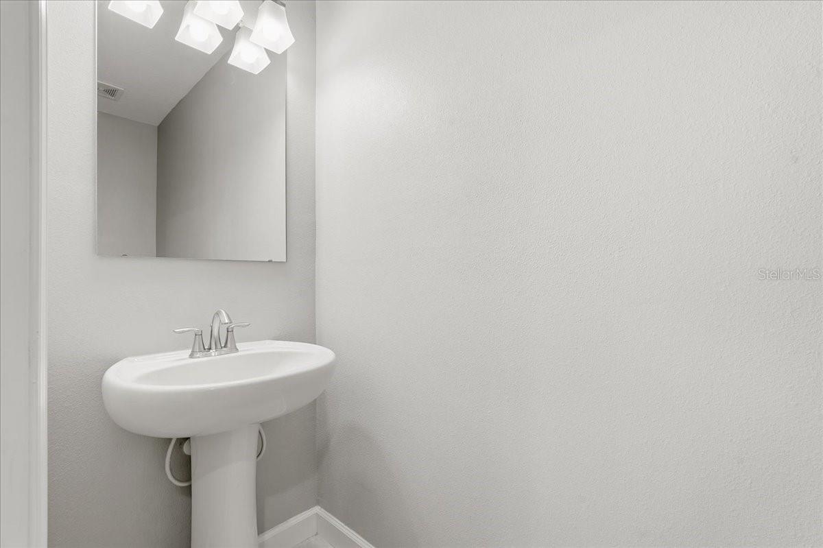 Image 28 of 61 For 16673 Shell Bay Drive