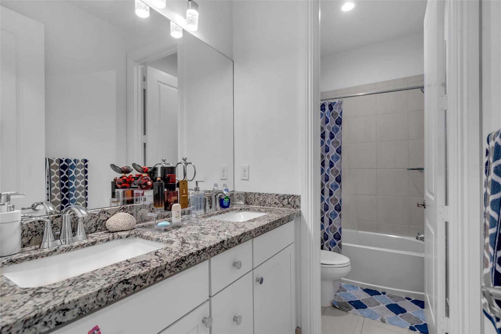 Image 31 of 52 For 11778 13th Lane