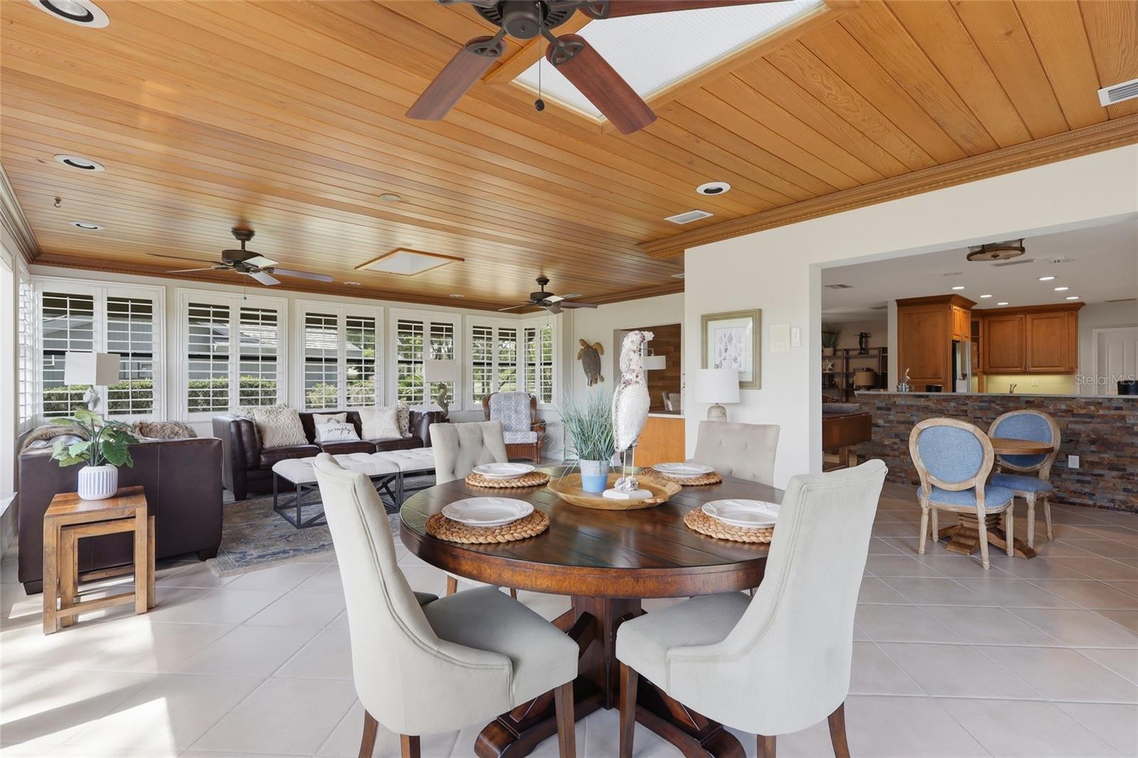 Image 16 of 48 For 29922 Baywood Lane