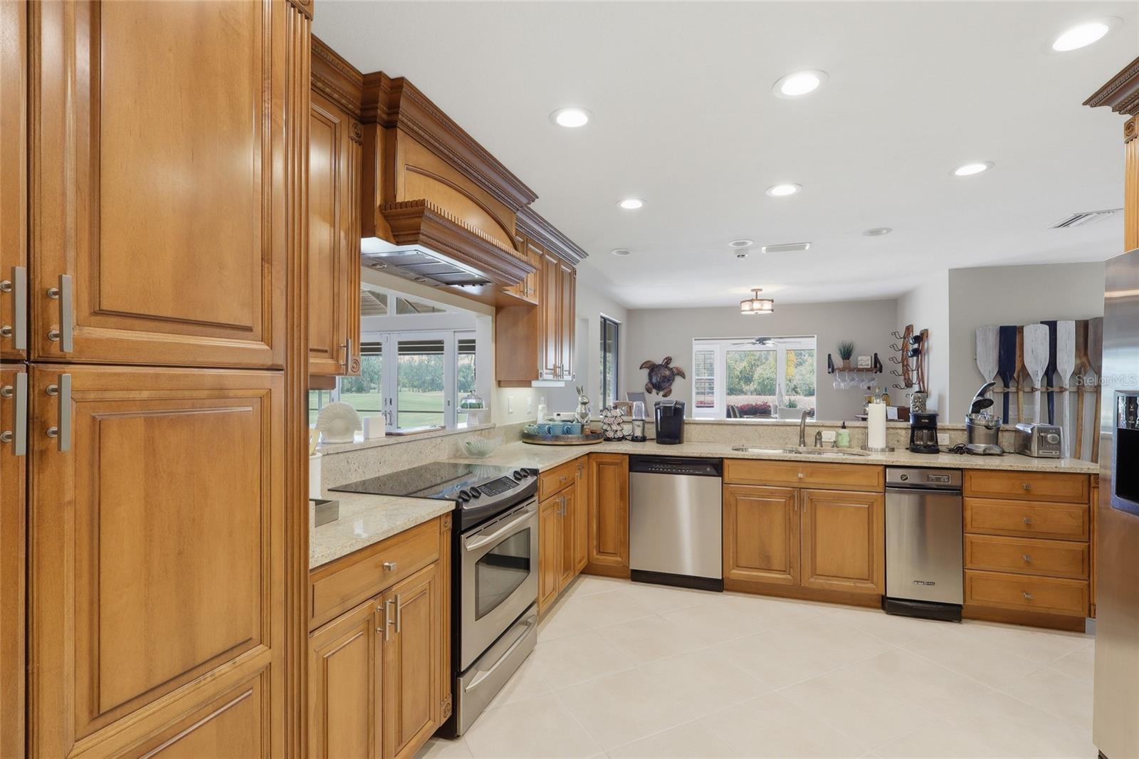 Image 36 of 48 For 29922 Baywood Lane