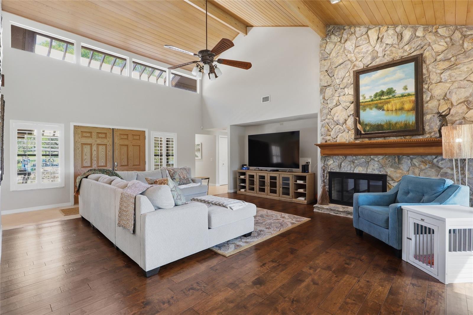 Image 9 of 48 For 29922 Baywood Lane