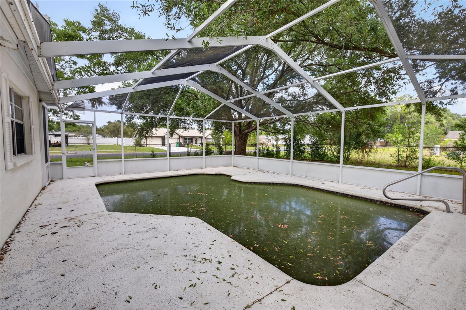 Image 15 of 29 For 7252 Landover Drive