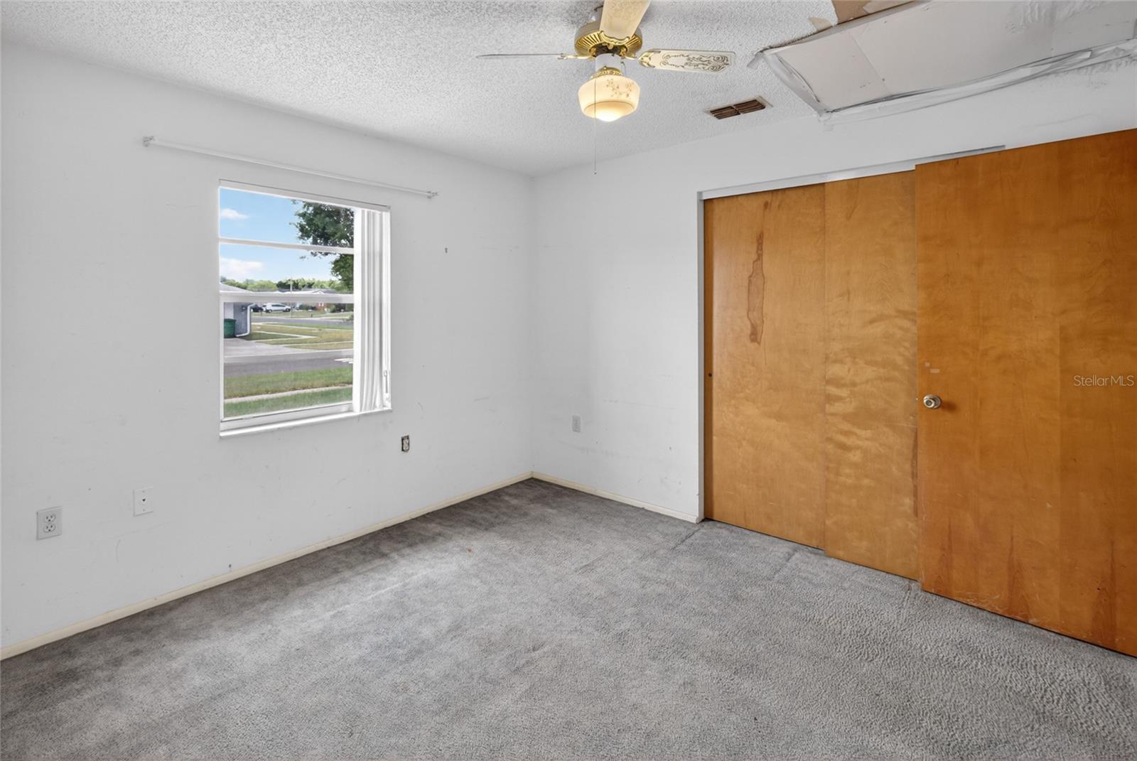 Image 7 of 29 For 7252 Landover Drive