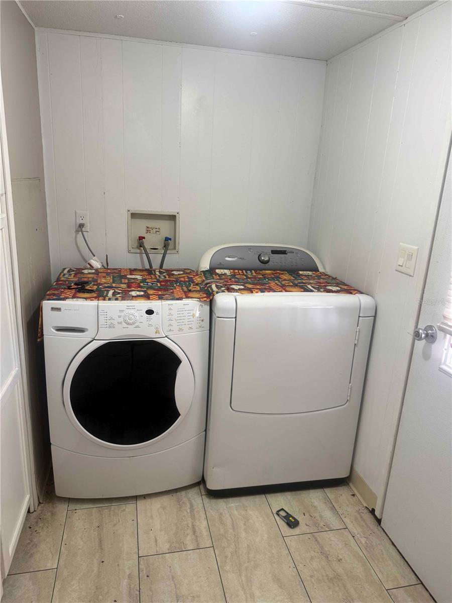 Image 16 of 36 For 4008 Pine Lane