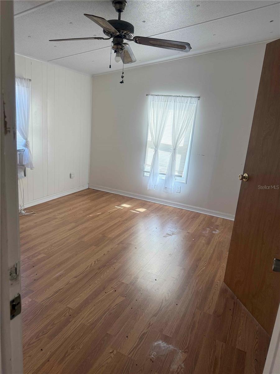 Image 27 of 36 For 4008 Pine Lane