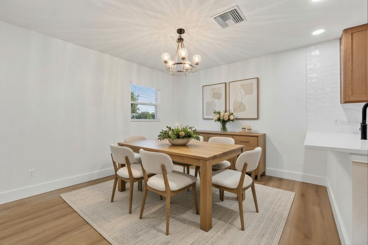 Image 11 of 28 For 5518 Pine Circle Ne