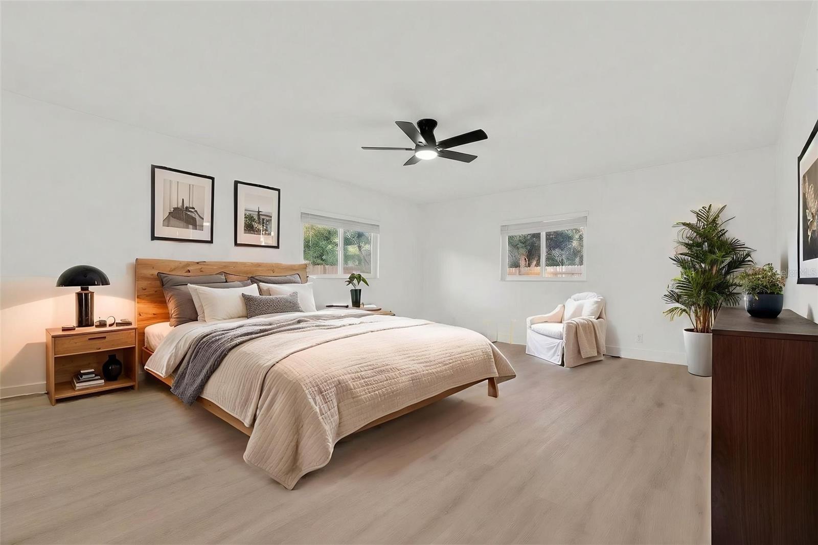 Image 13 of 28 For 5518 Pine Circle Ne