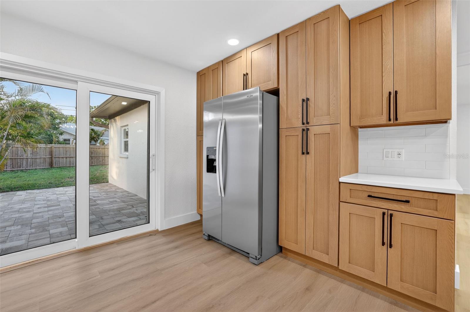 Image 4 of 28 For 5518 Pine Circle Ne