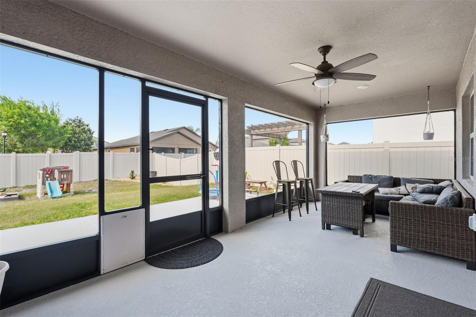 Image 25 of 34 For 11853 Stone Pine Street