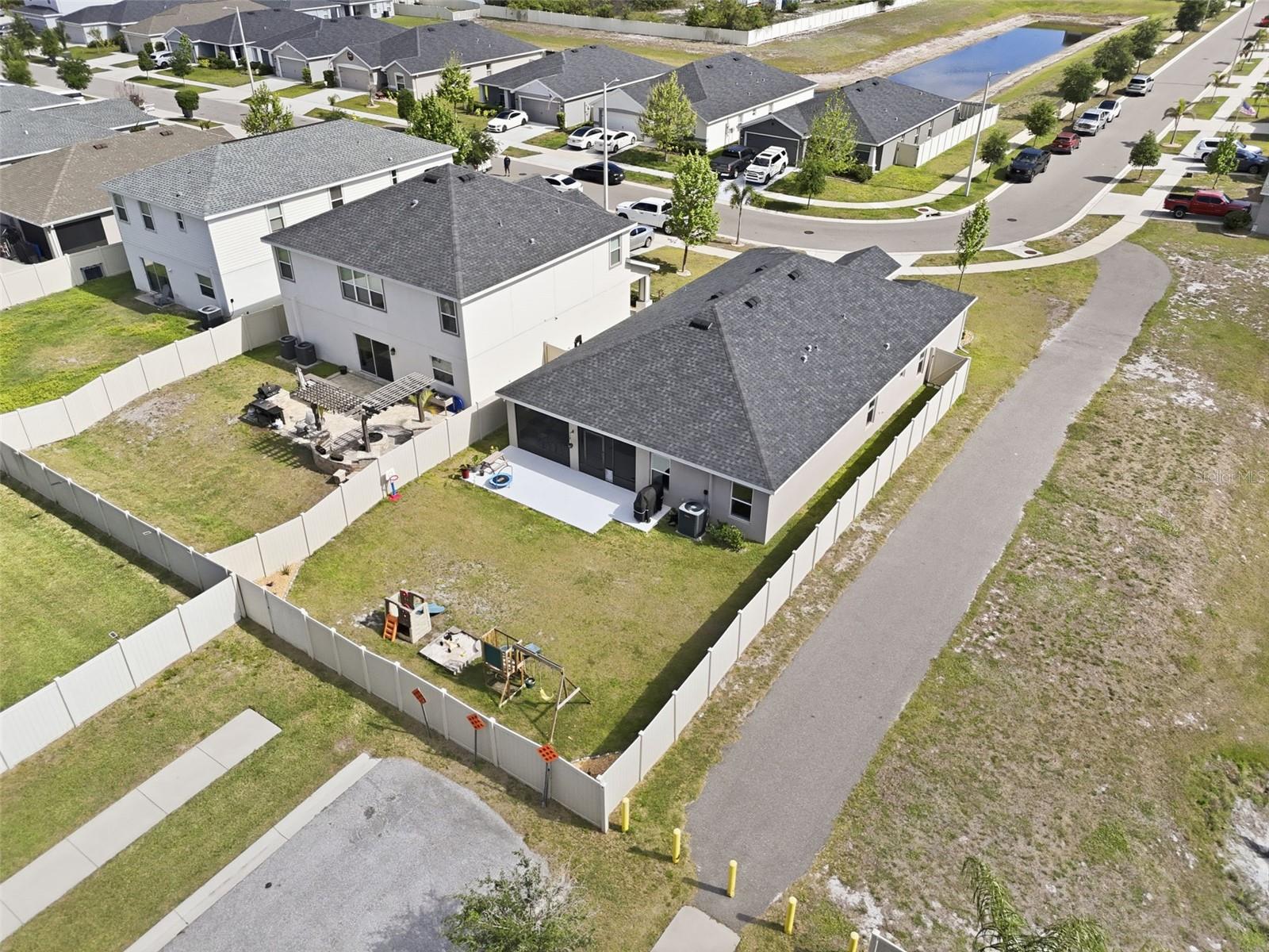 Image 31 of 34 For 11853 Stone Pine Street