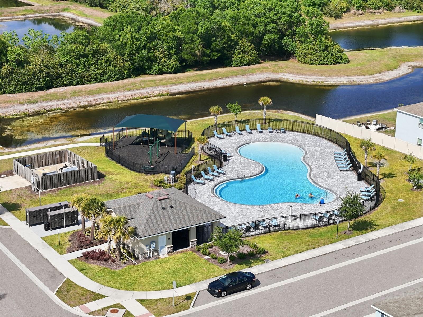 Image 32 of 34 For 11853 Stone Pine Street