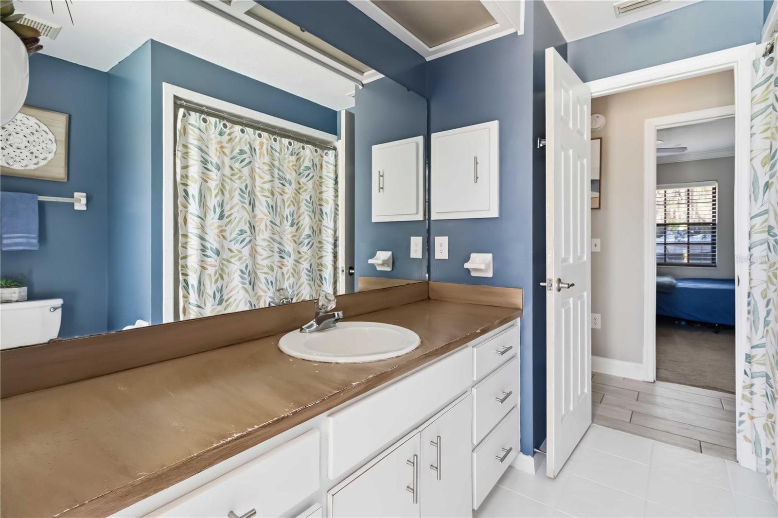 Image 24 of 47 For 5160 Drane Field Road