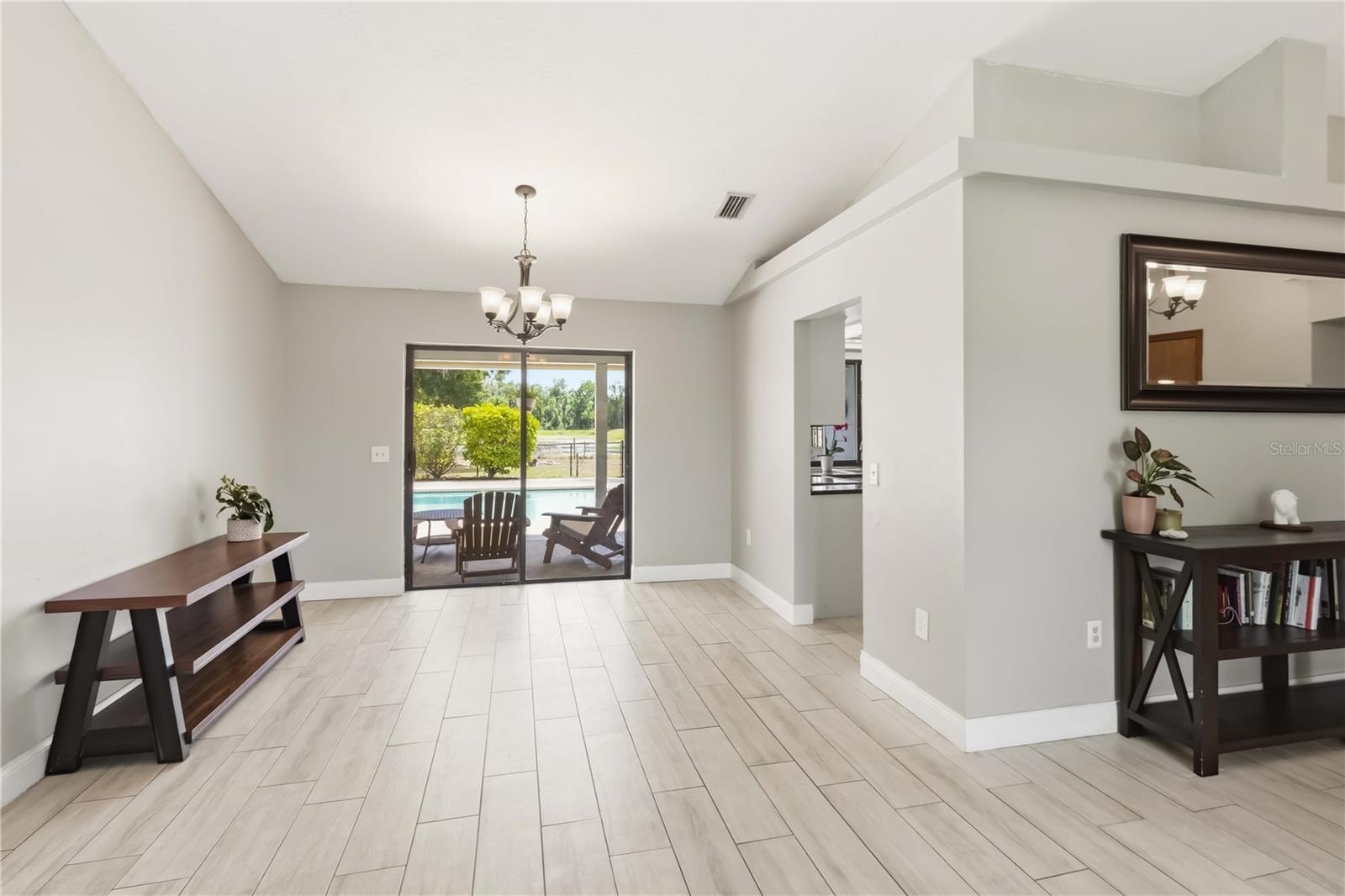 Image 7 of 47 For 5160 Drane Field Road