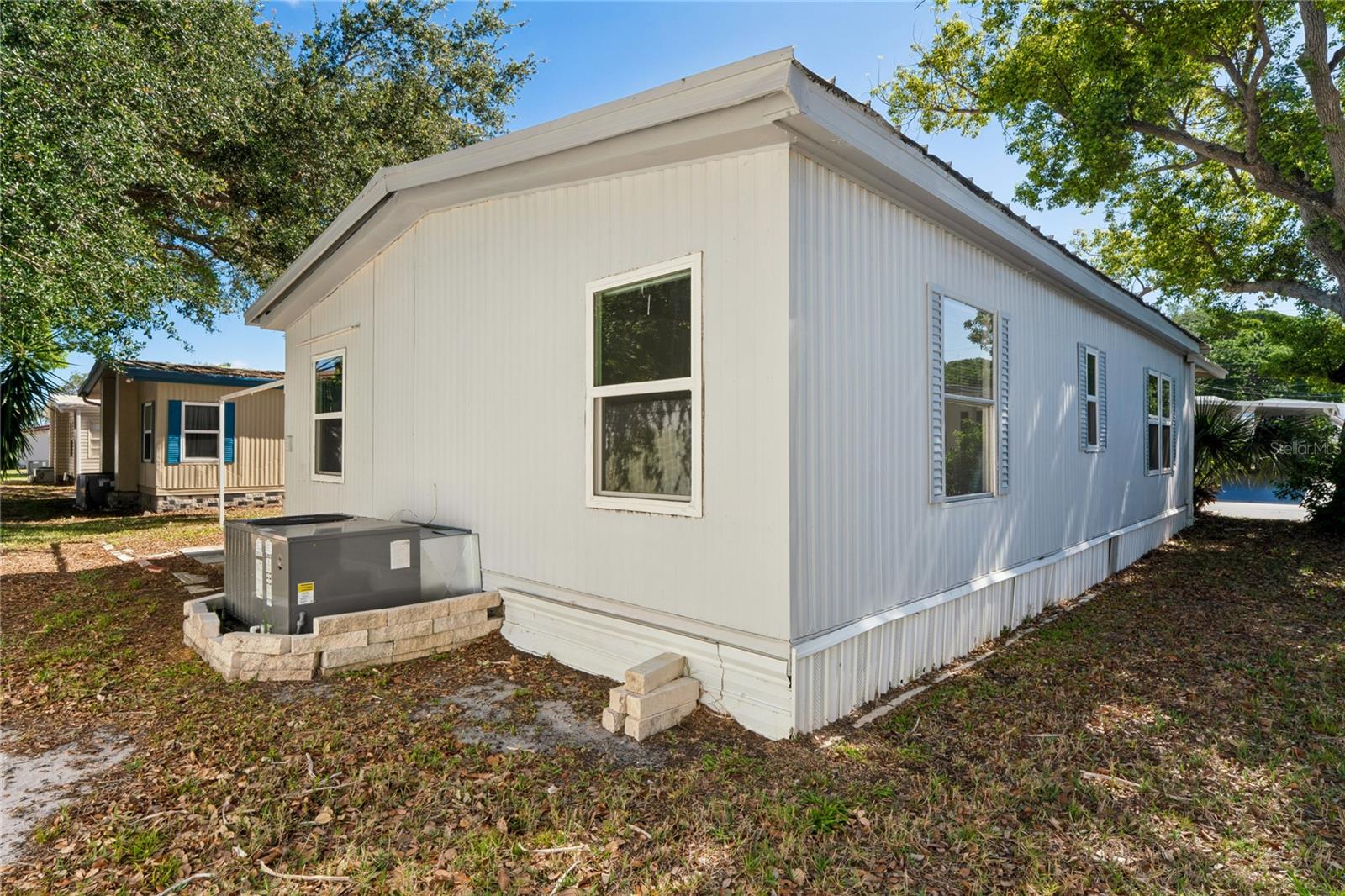 Image 10 of 52 For 7777 46th Avenue N 84