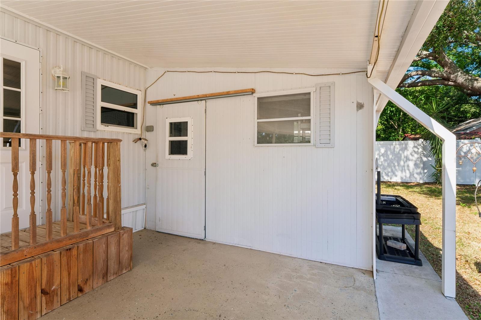 Image 14 of 52 For 7777 46th Avenue N 84