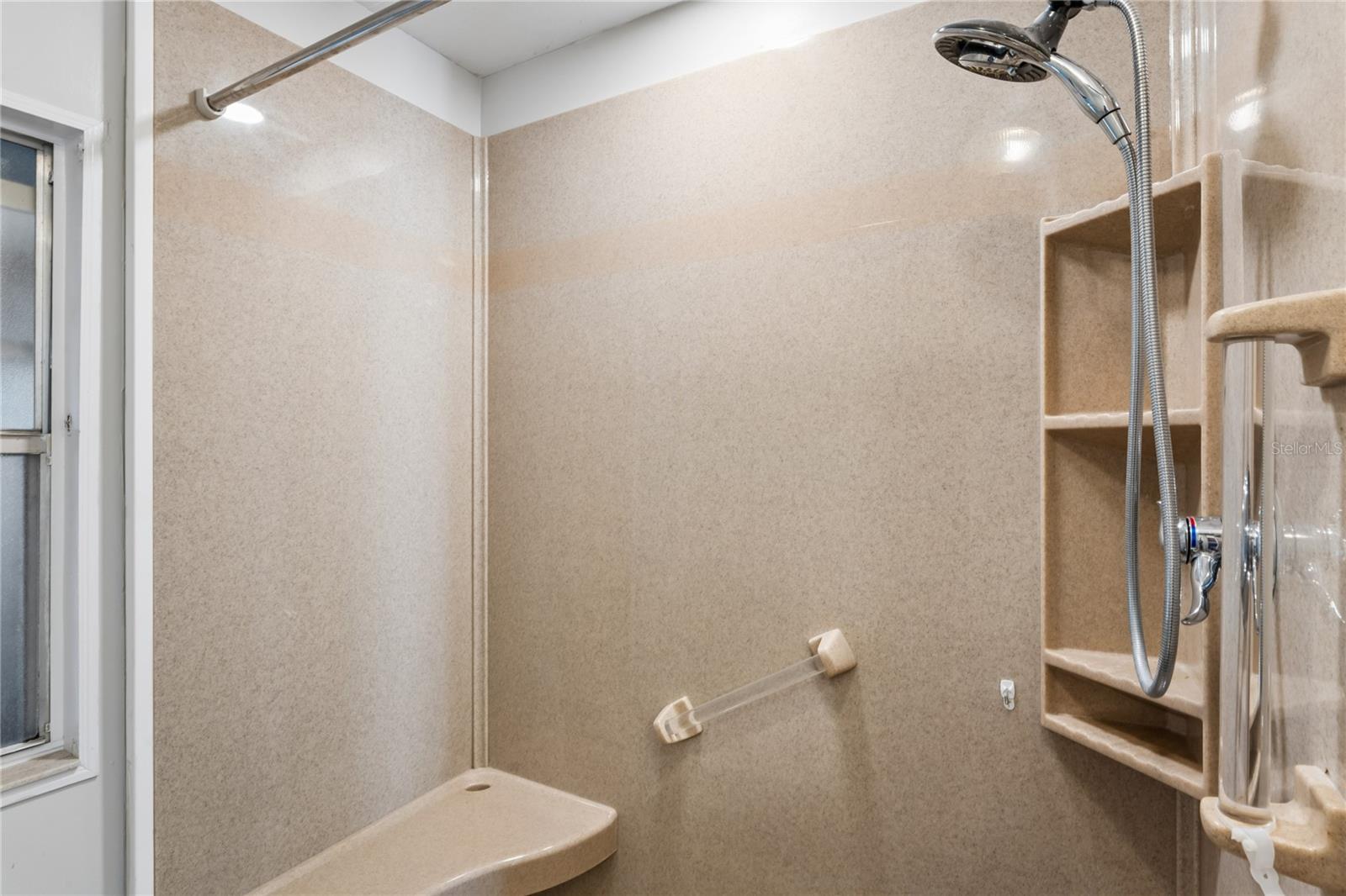 Image 43 of 52 For 7777 46th Avenue N 84