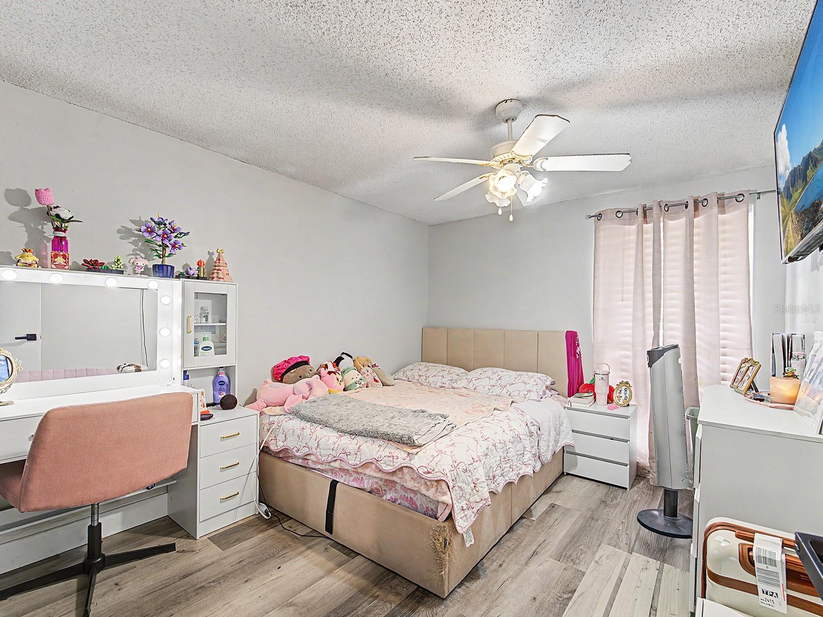 Image 18 of 47 For 8304 Dasa Place