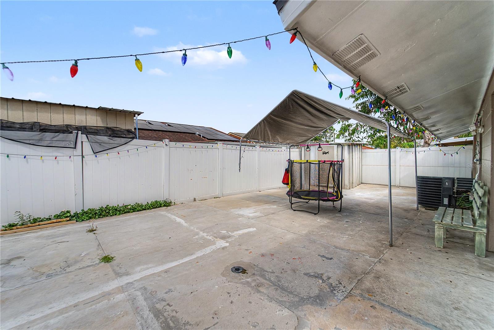 Image 28 of 47 For 8304 Dasa Place