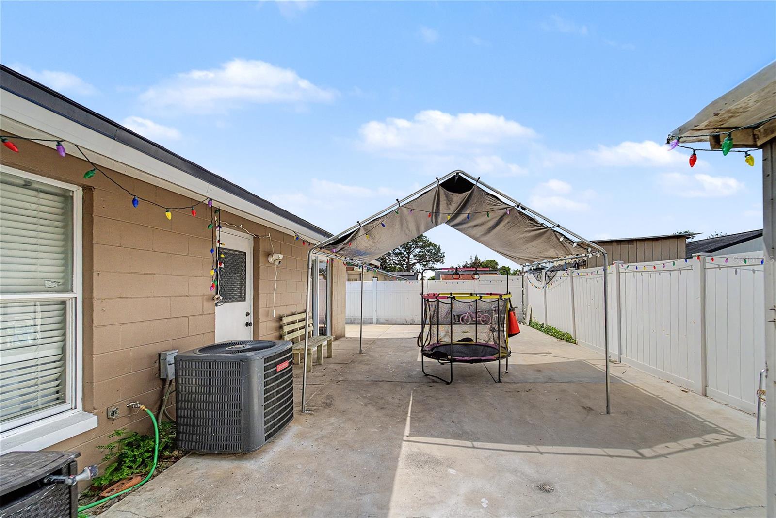 Image 29 of 47 For 8304 Dasa Place