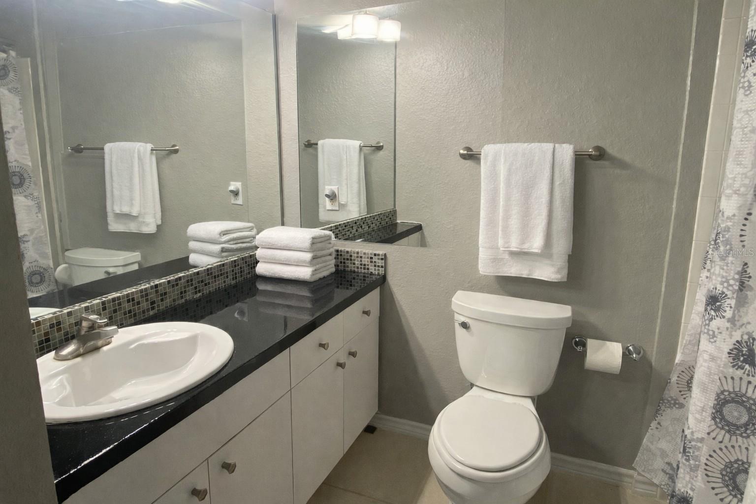 Image 11 of 46 For 4333 Bayside Village Drive 214