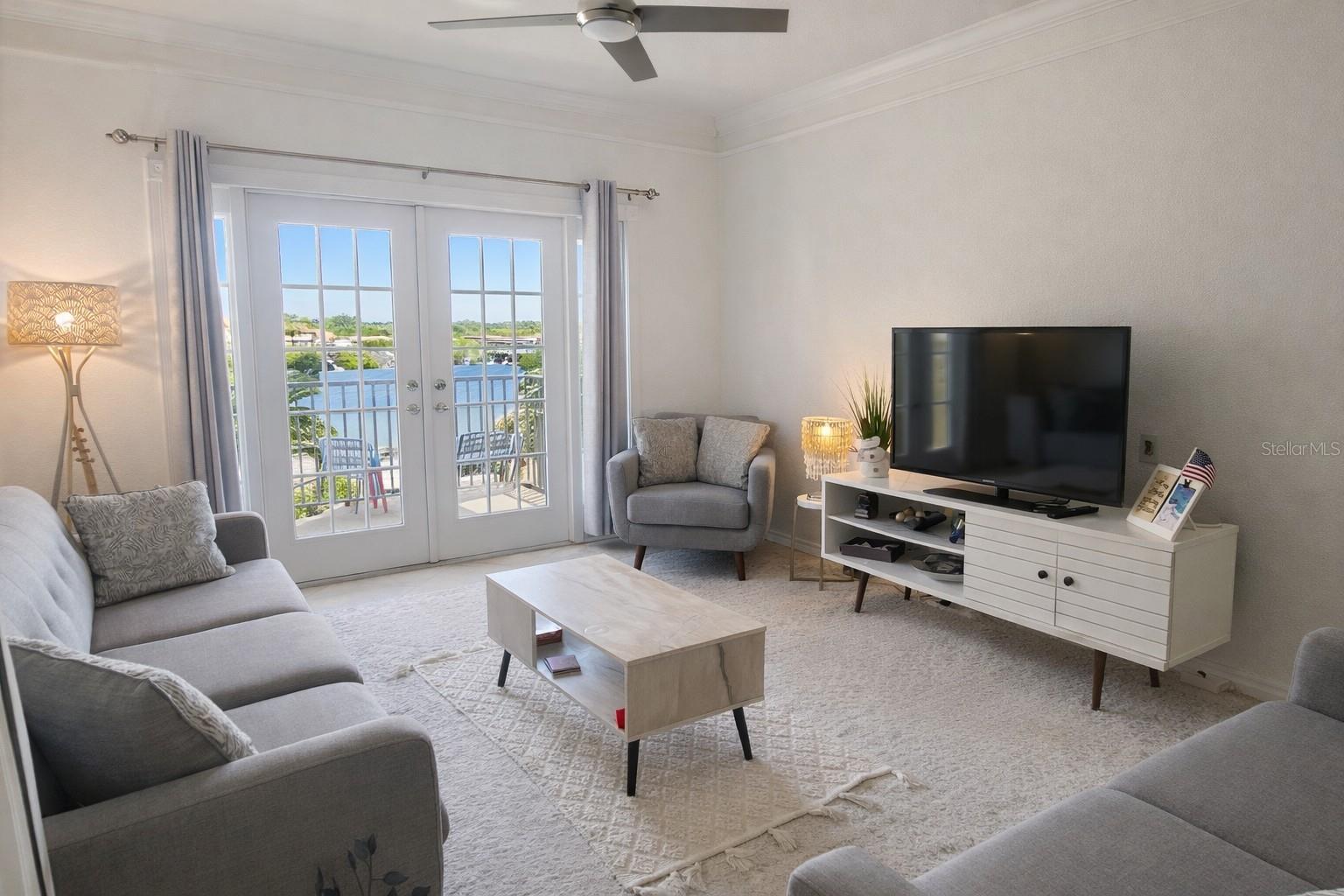 Image 9 of 46 For 4333 Bayside Village Drive 214