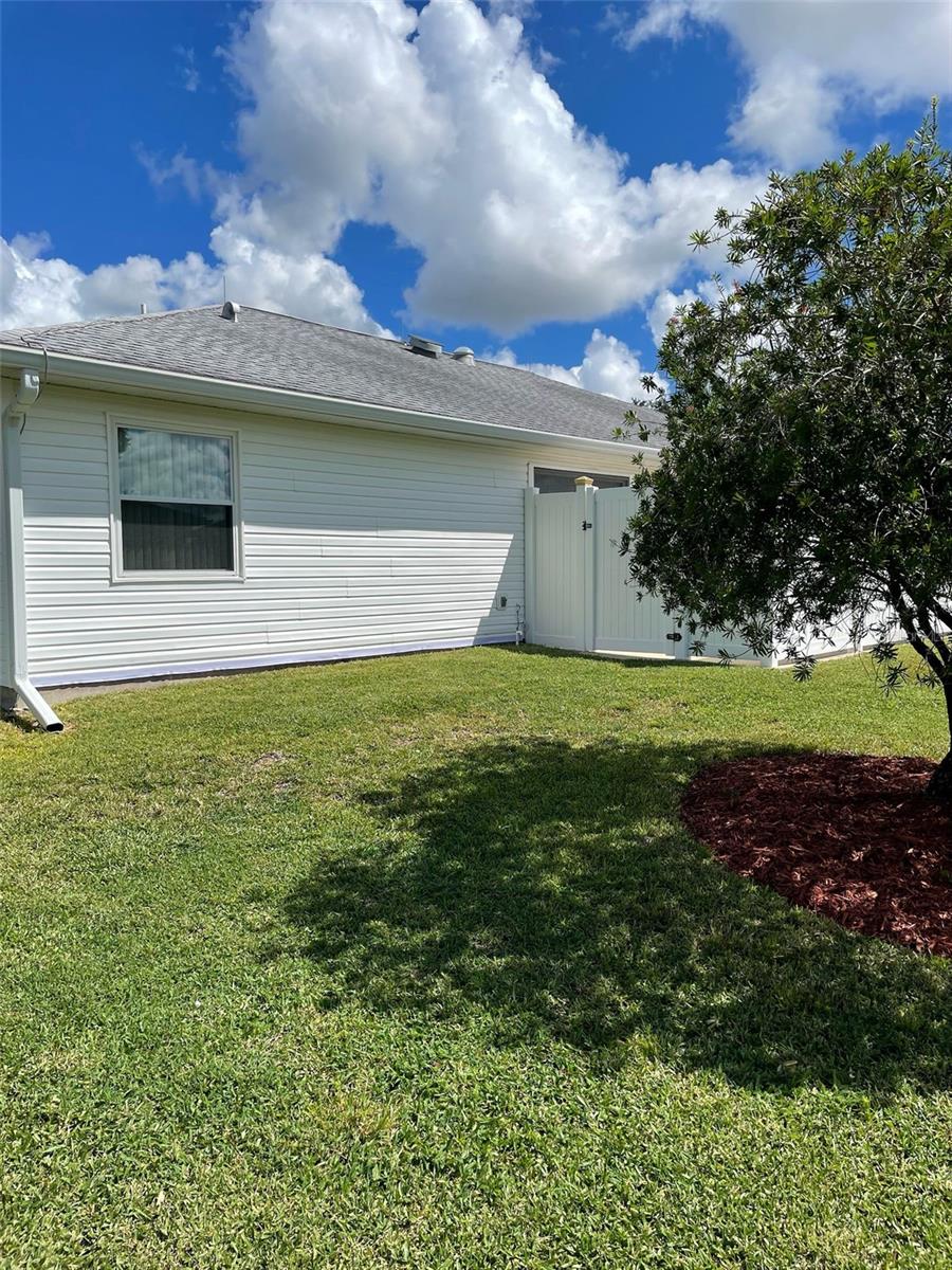 Image 8 of 48 For 6126 84th Place Road