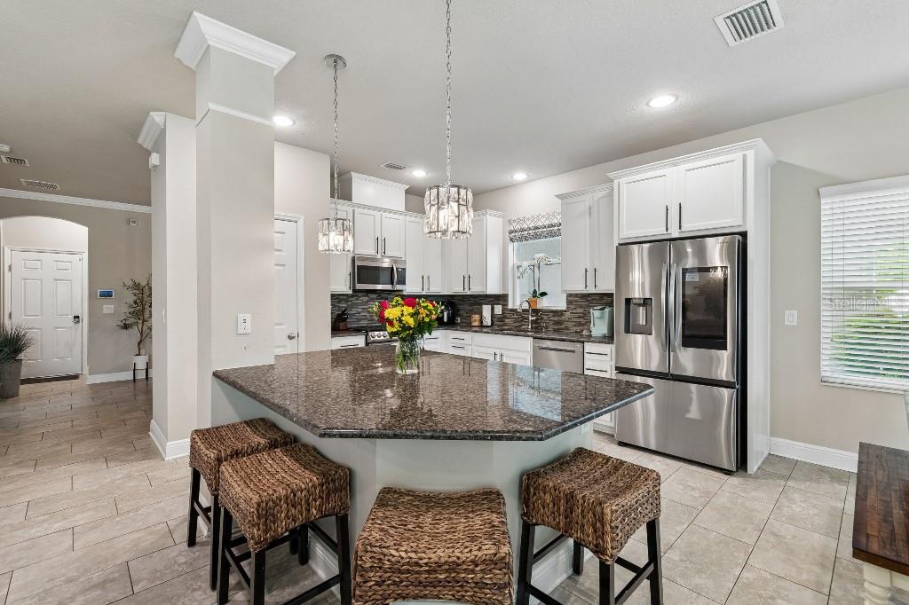 Image 11 of 43 For 14304 Parkside Ridge Way