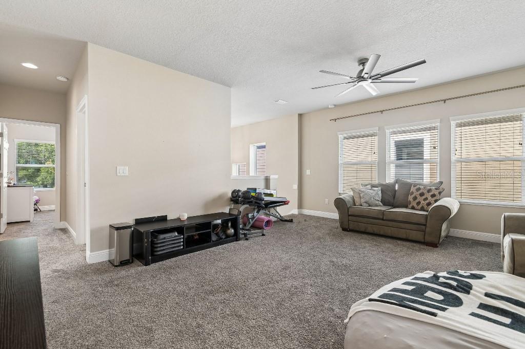 Image 17 of 43 For 14304 Parkside Ridge Way