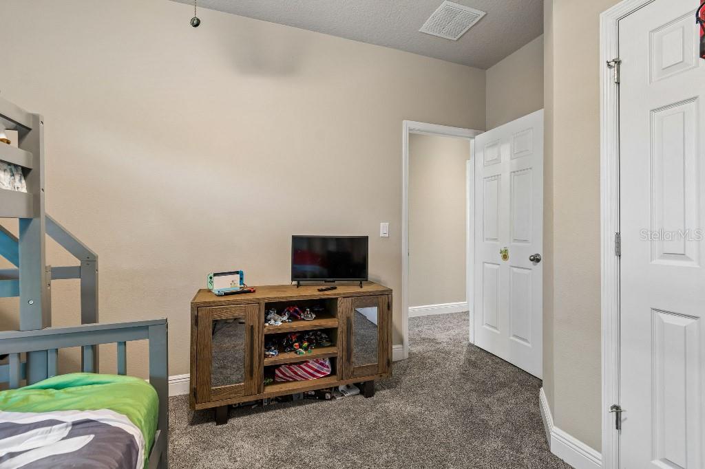 Image 22 of 43 For 14304 Parkside Ridge Way