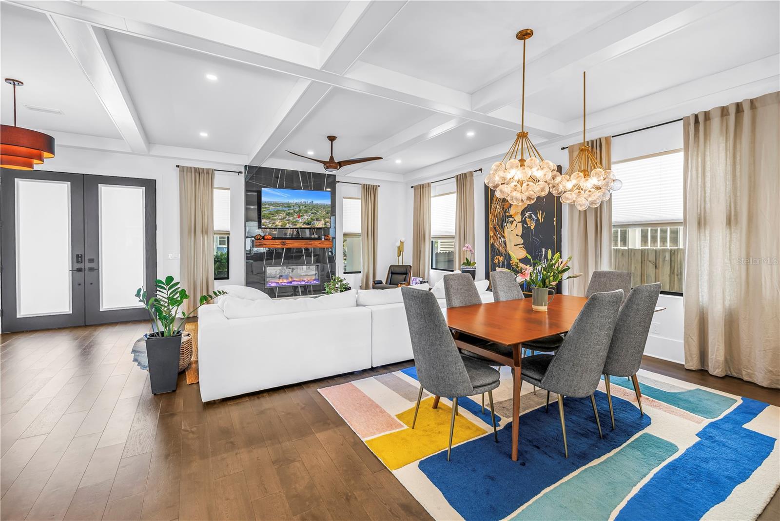 Image 17 of 85 For 770 21st Avenue N