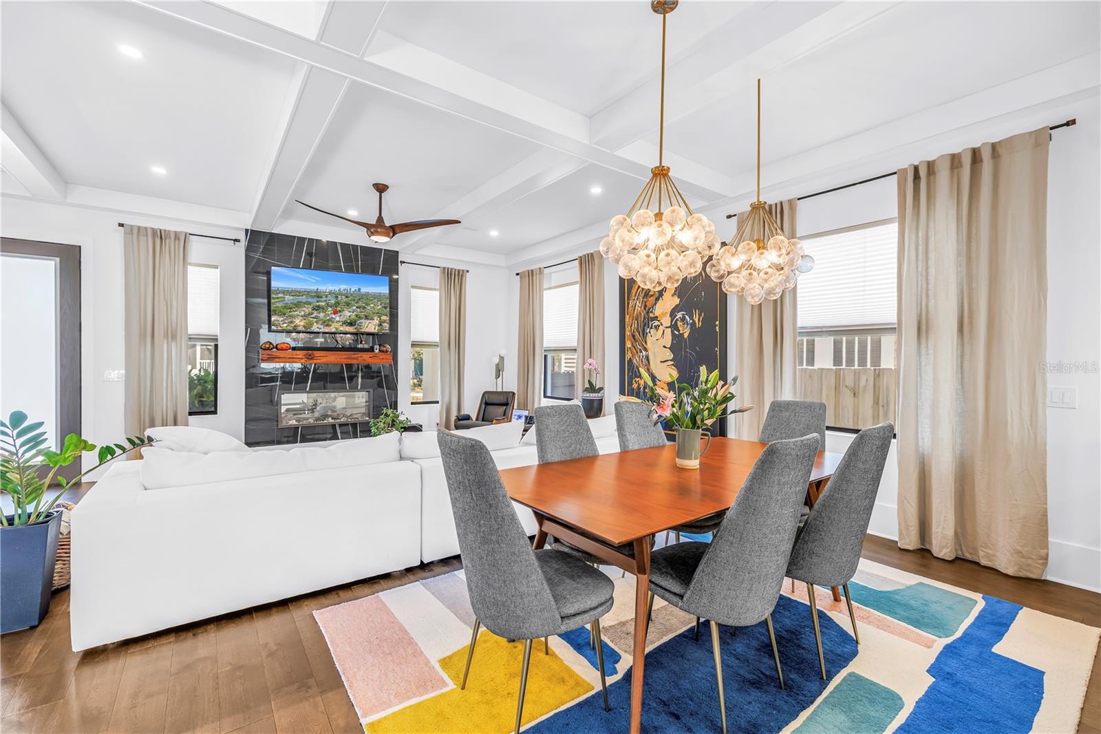 Image 18 of 85 For 770 21st Avenue N