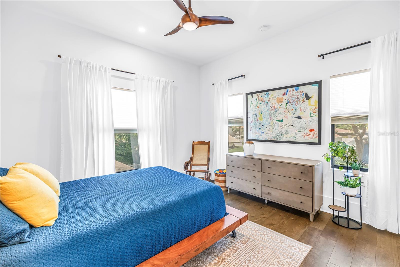 Image 36 of 85 For 770 21st Avenue N